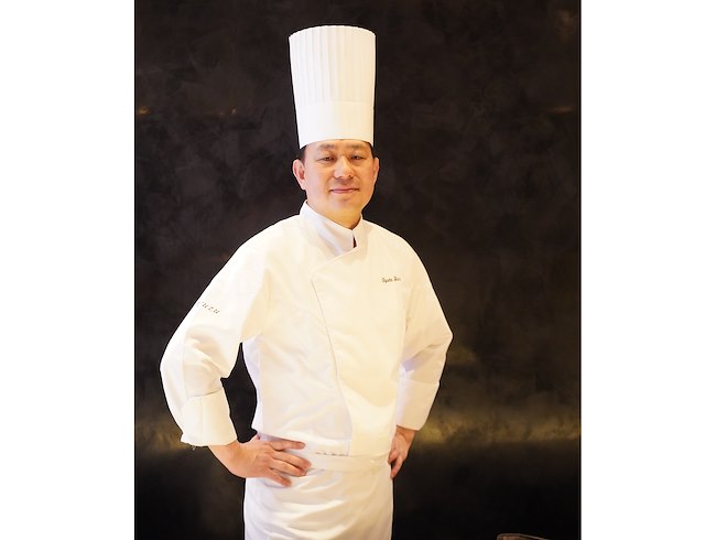 飯塚 隆太シェフ