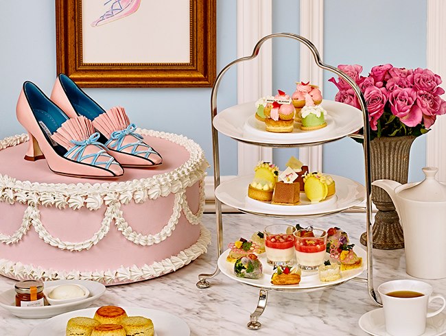 マリー・アントワネット by マノロ ブラニク アフタヌーンティー